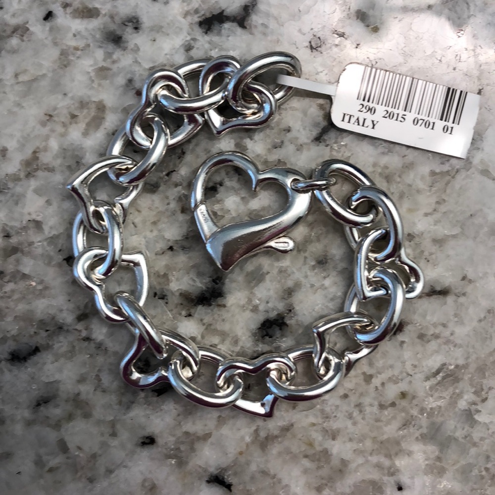 Sterling (7.50IN) heart bangle bracelet